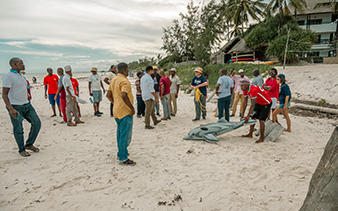 Coastal Communities in Kenya Learn to Rescue Stranded Dolphins and Whales